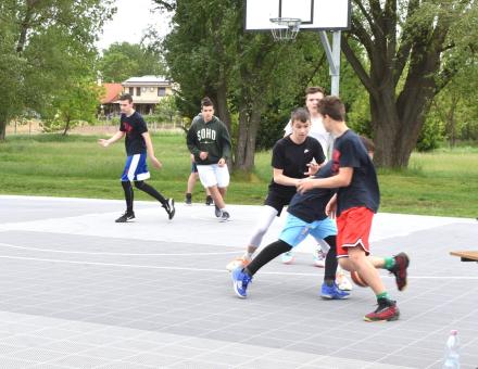 Sitku Ernő 3X3 Emléktorna helyezései