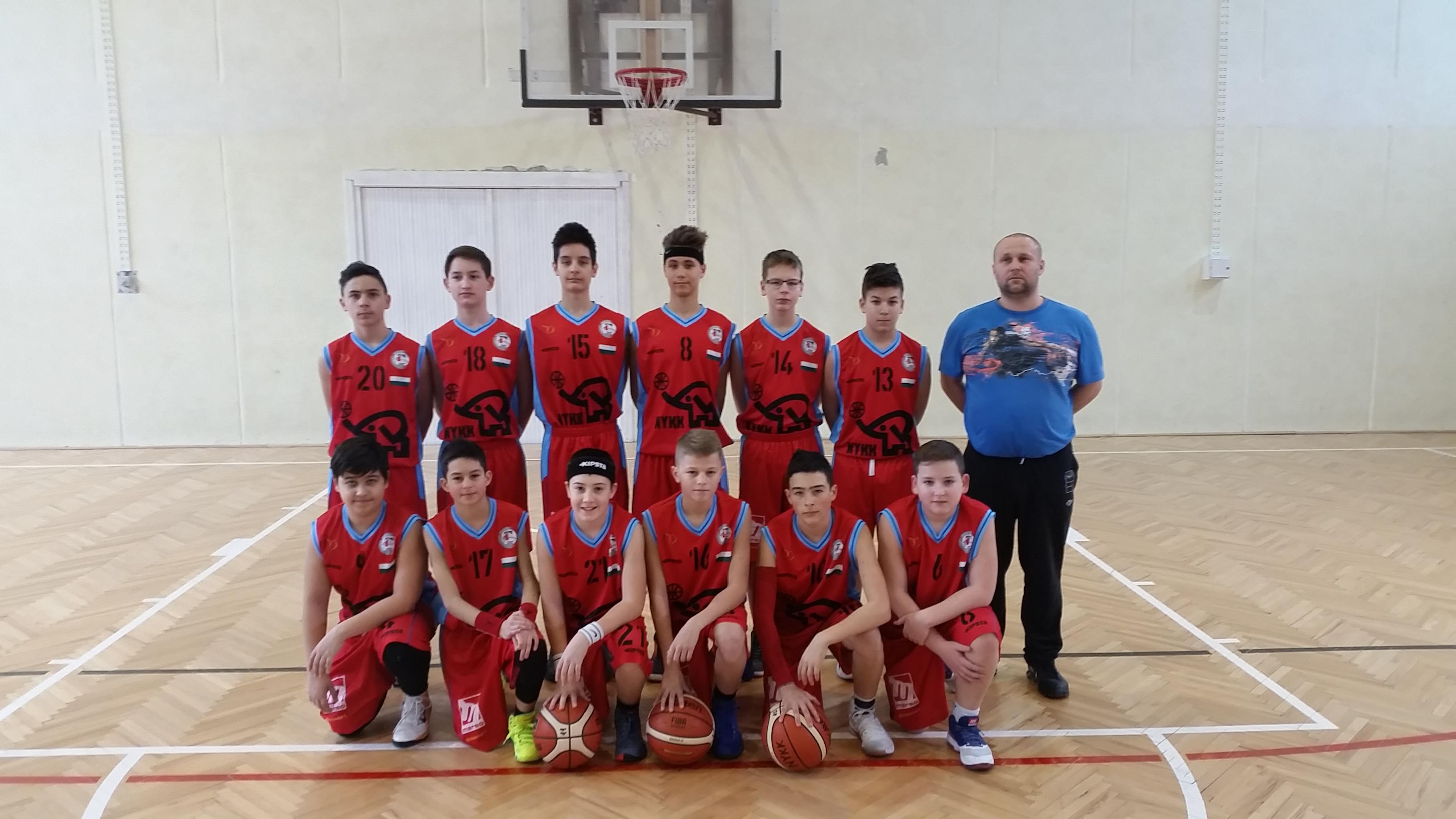 Fiú serdülő - 2016/2017