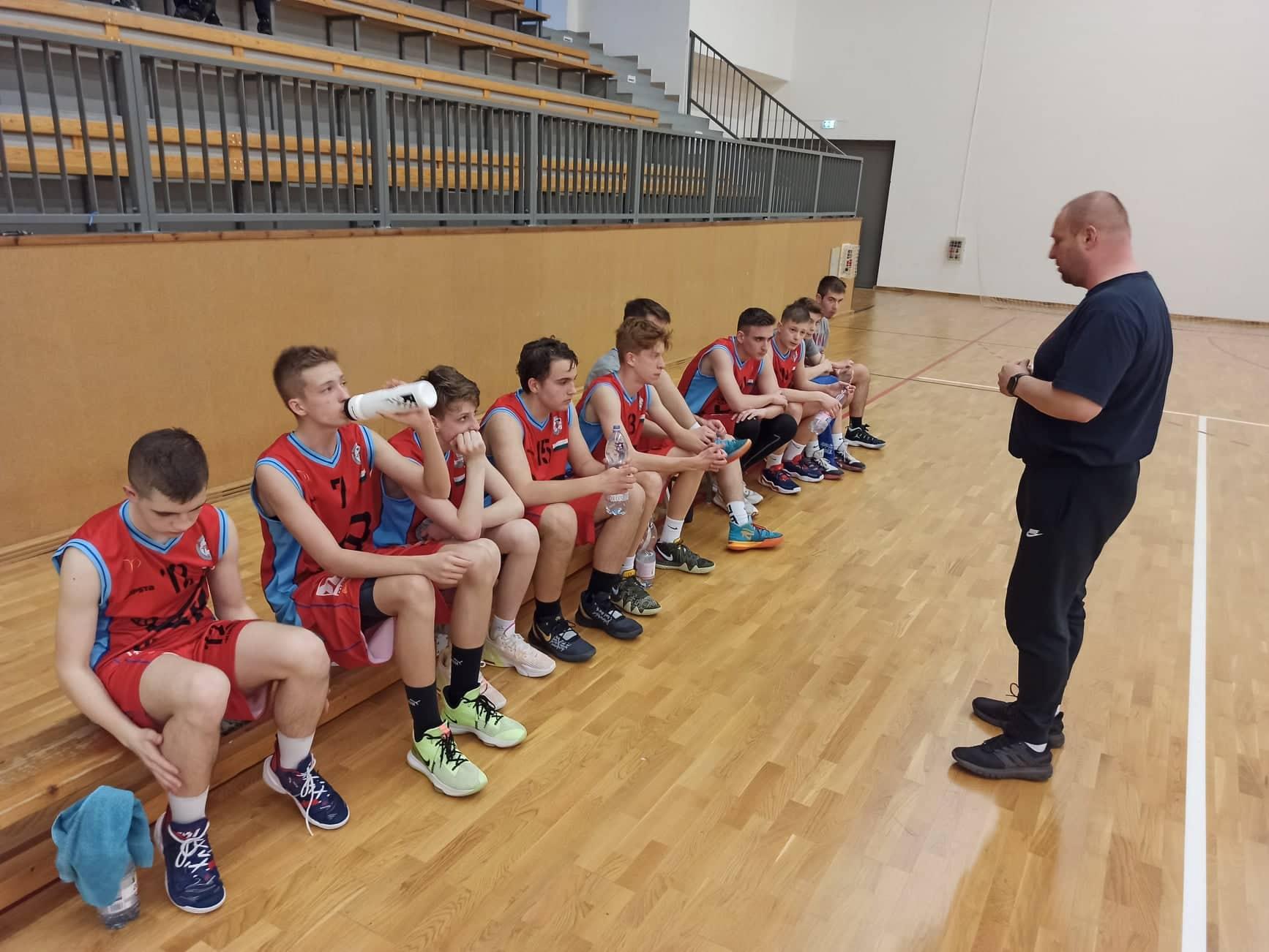 Regionális Kadett Bajnokság NYKK Eötvös-Nyíregyházi Kék Cápák 2022.04.01