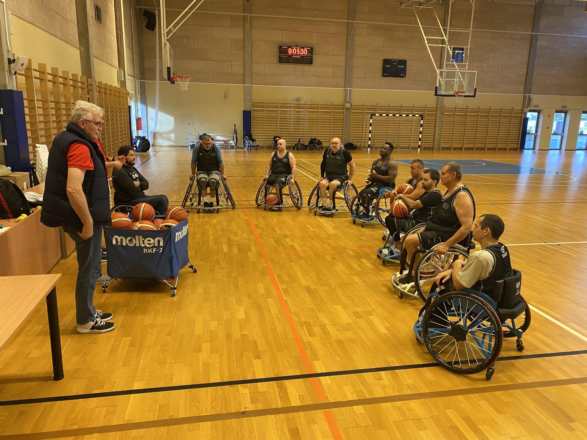 Tompa Misi a válogatottal edzett