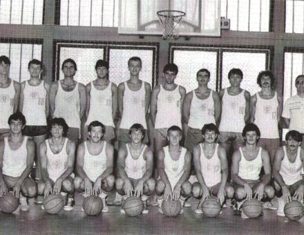 Gálamérkőzéssel egybekötött bajnoki szombaton!