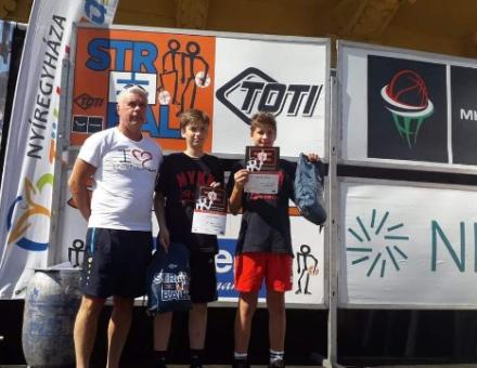 Streetball győztes NYKK kosarasok