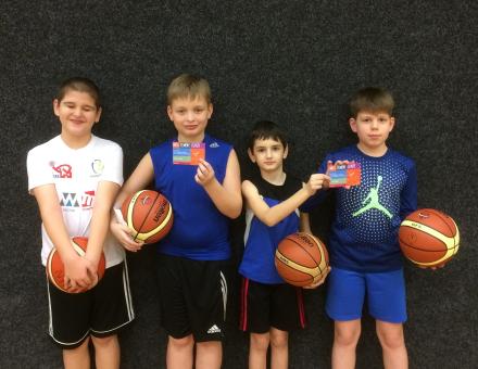 Az NYKK díjazza a hónap legjobb kosarasait!