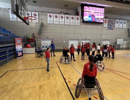 Lélekmozgató Program a Continental Arénában