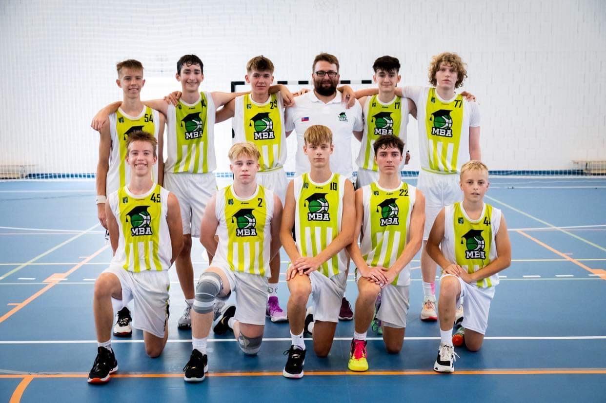 Nagyszerű meccsek a Sallai Emléktornán