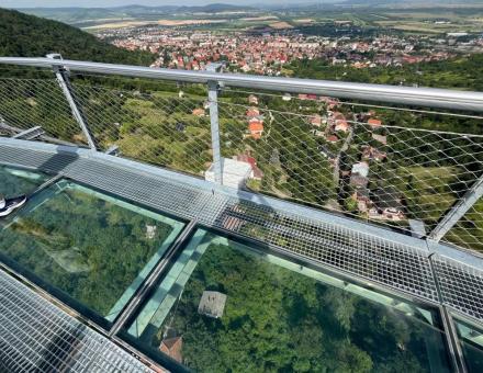 Táborozás a Smaragdvölgyben