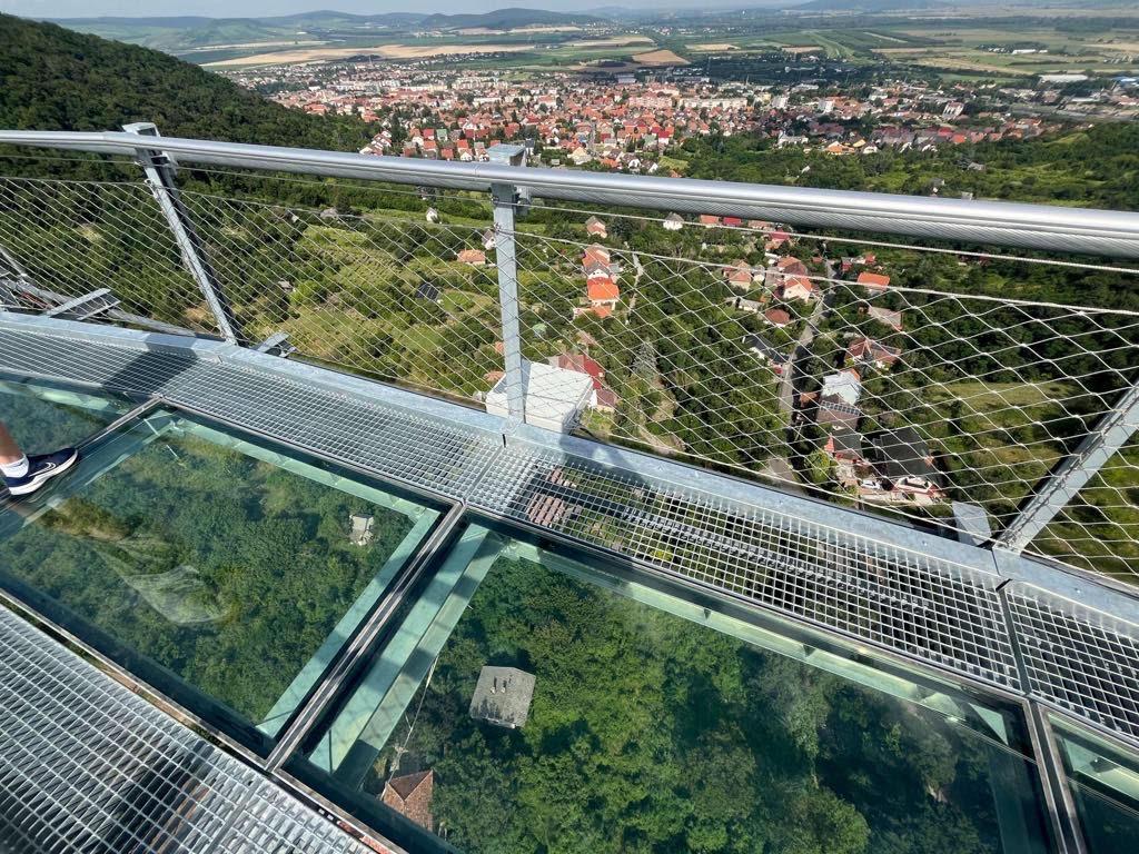 Táborozás a Smaragdvölgyben