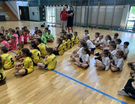 Fesztiváloztak a sulikézisek