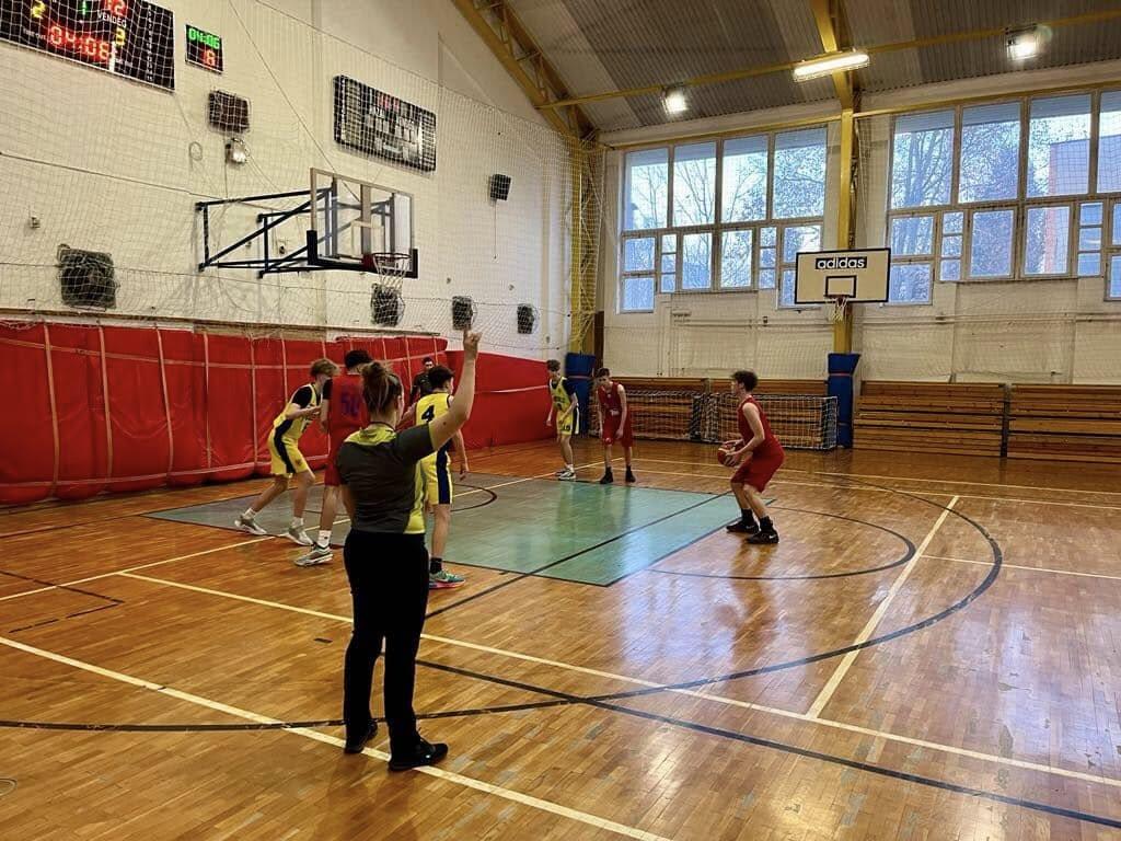 Regionális Kadett Bajnoki mérkőzés, Észak-Kelet, Felsőház